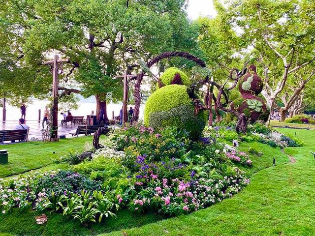 國慶立體花壇杭州西湖區湖濱公園“吉祥福祿”-杭州西湖風景名勝區管委會.jpg